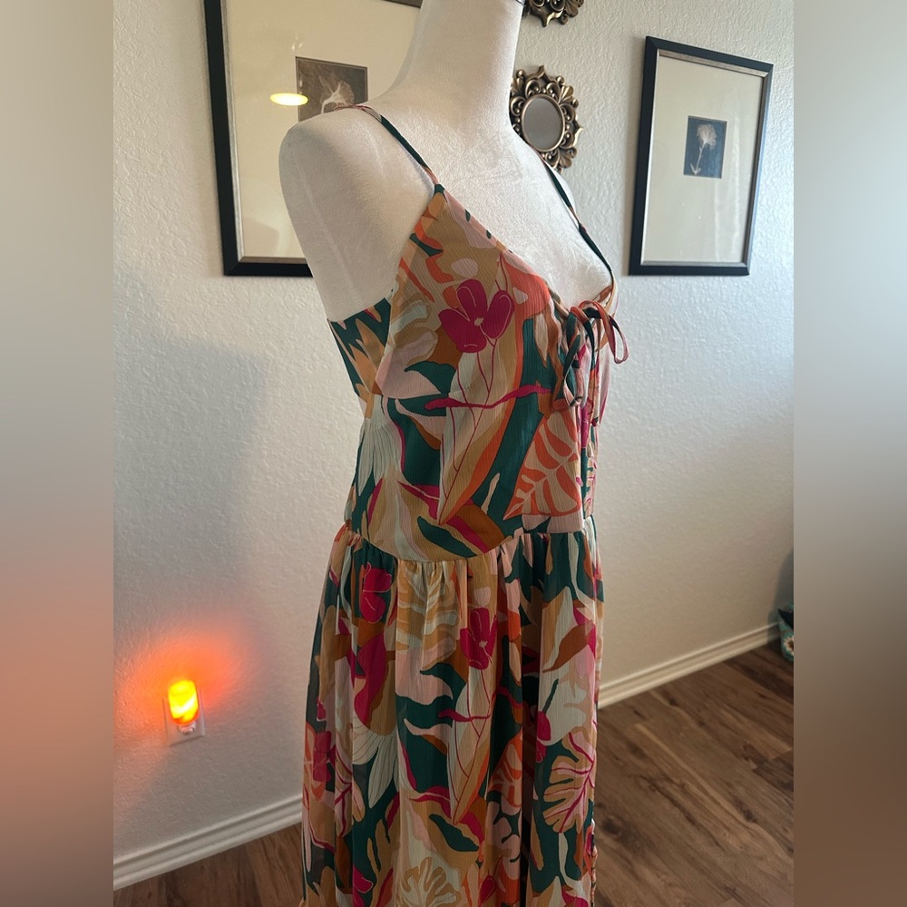 Floral Bohemian Maxi Dress 🌺 - Picture 4 of 6